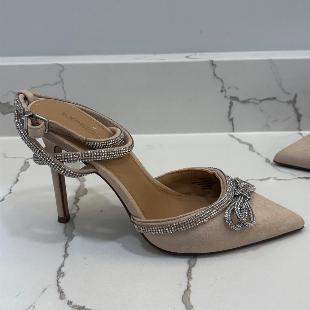 Heels with Rhinestone Bow - Picture 7 of 9